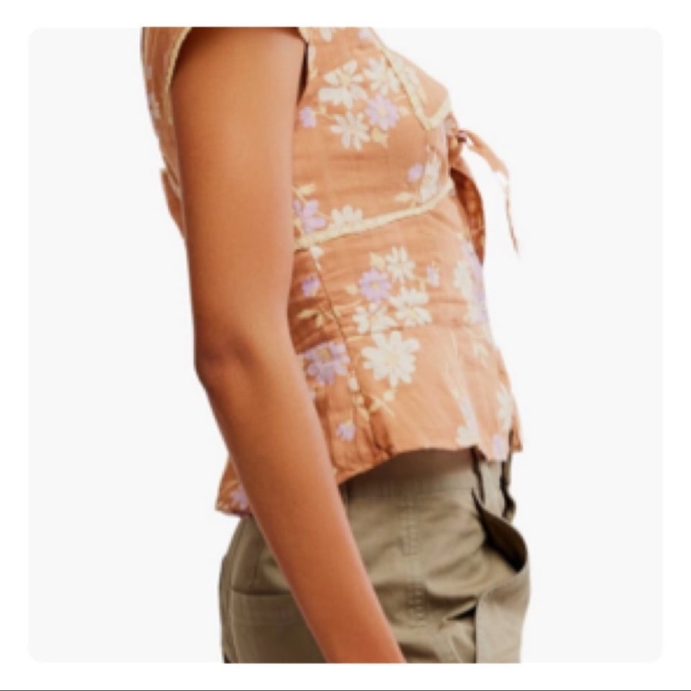 Free People CALL ME BABY BLOUSE SIZE MEDIUM - Picture 5 of 11